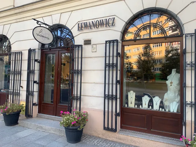 LEWANOWICZ -autorska, modna i oryginalna biżuteria