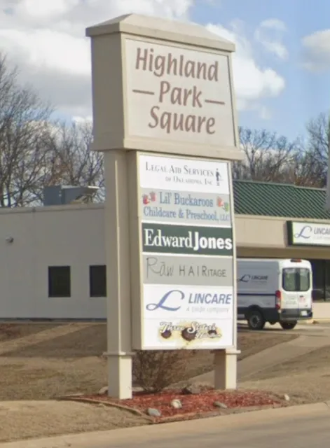 Highland Park Square