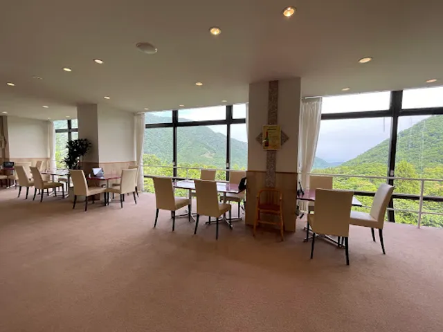 Chokoku-no-mori Dining