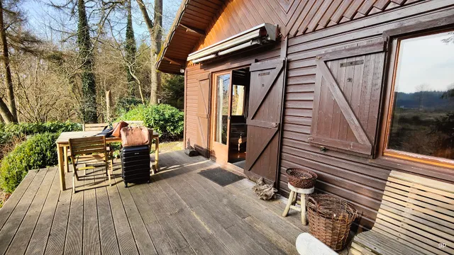 la cabane au bord de l'eau