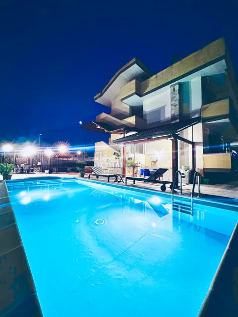 Luena Home Luxury Apartments