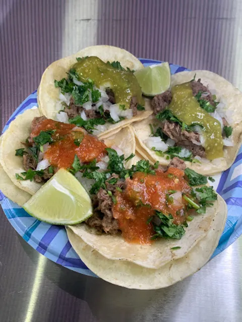 LB Tacos - Las Locas y Dos Betos