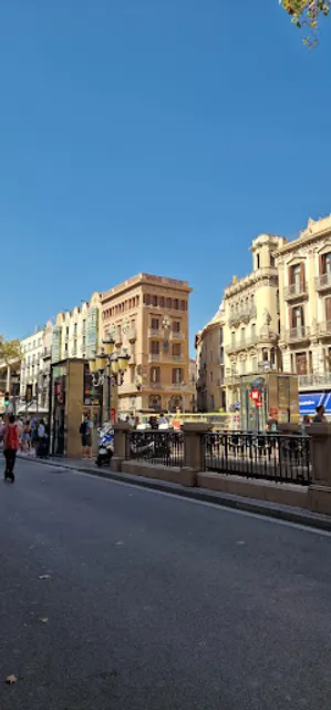 PLAZA CATALUNYA