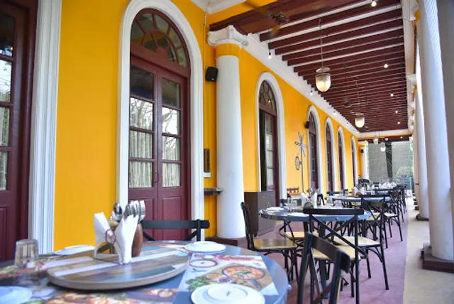1 RUE SUFFREN - Best Resto Bar Restaurant in White Town - Pondicherry