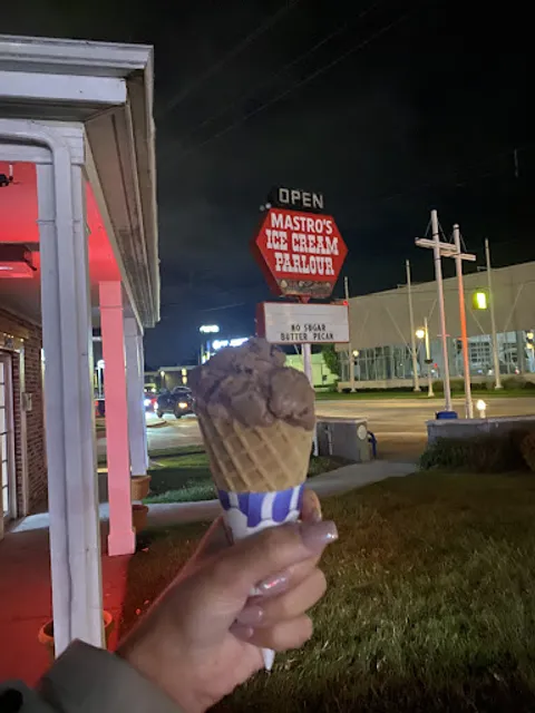 Mastro's Ice Cream