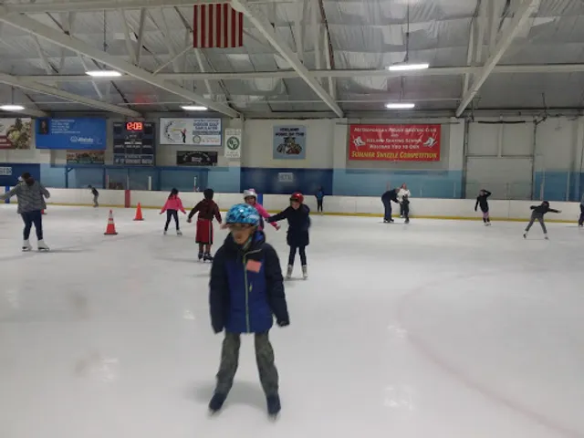 Iceland Long Island Skating Rink