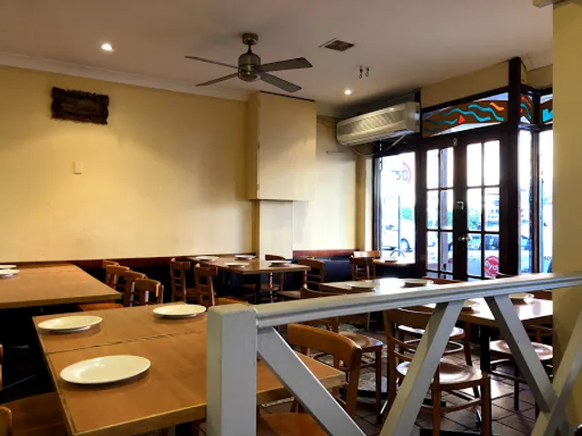 Thai La Ong - Newtown