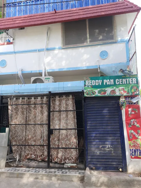 Officer's Guest House and Dormitory OYO