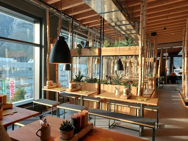 HANS IM GLÜCK - CHUR City West