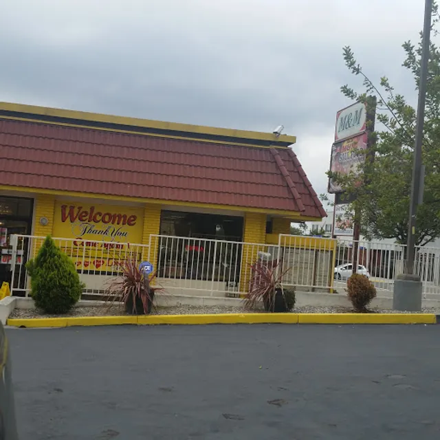 Ms. B's M & M Soul Food