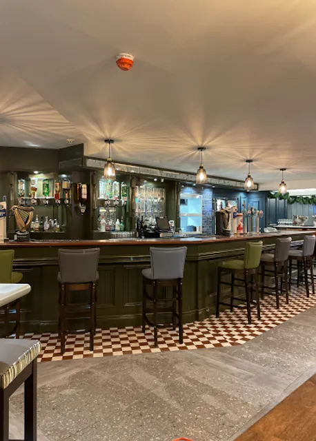 Millies Public House & Kitchen