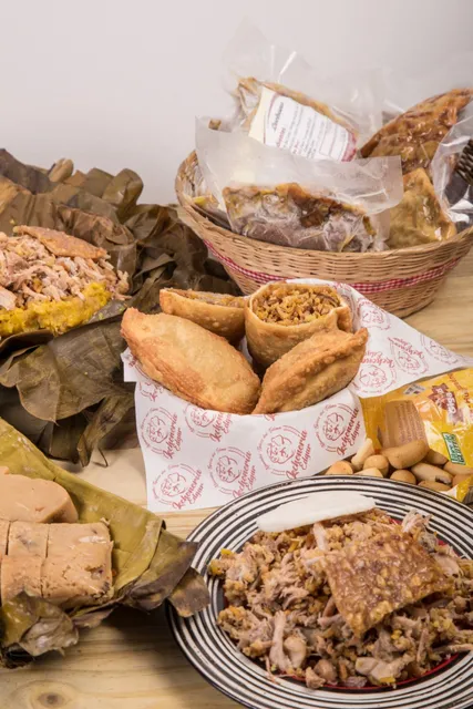 Lechoneria Edgar - Quirigua