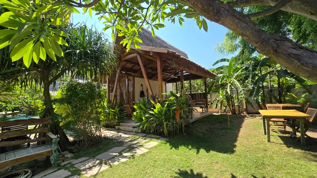 Kalyssa Beach Bungalows