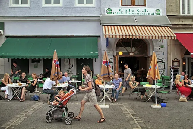 Cafe C.I. - Club International