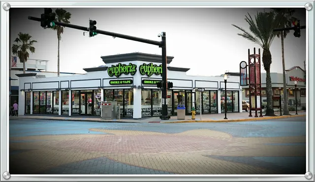 Euphoria Smoke & Vape
