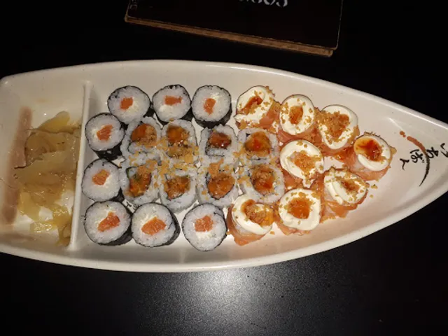 Naru Sushi Bar