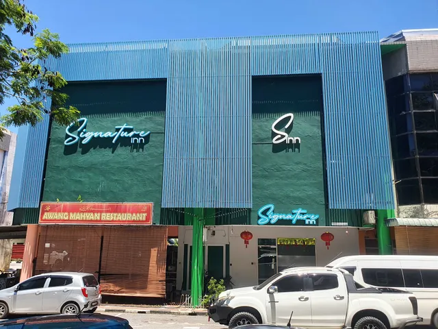 OYO 91053 Signature Inn Miri