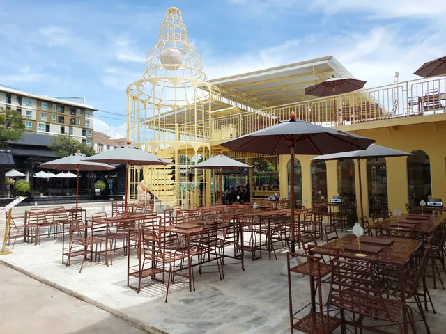 เดซี่ แรบบิท บุฟเฟต์ • Daisy Rabbit Buffet.