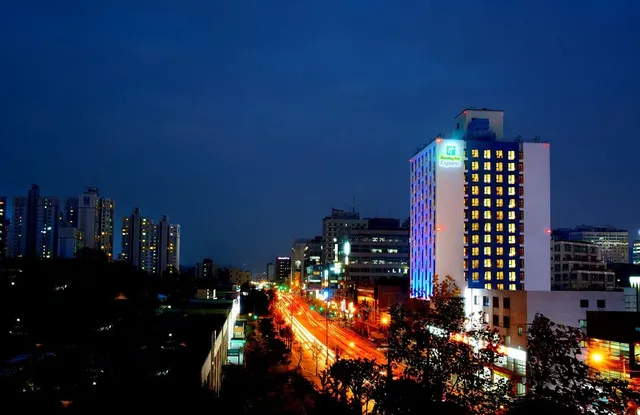 홈즈스테이 수원