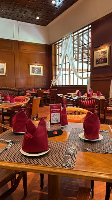 Ganesha ek Sanskriti - Ayodya Resort (Traditional Indian Cuisine & Bar)