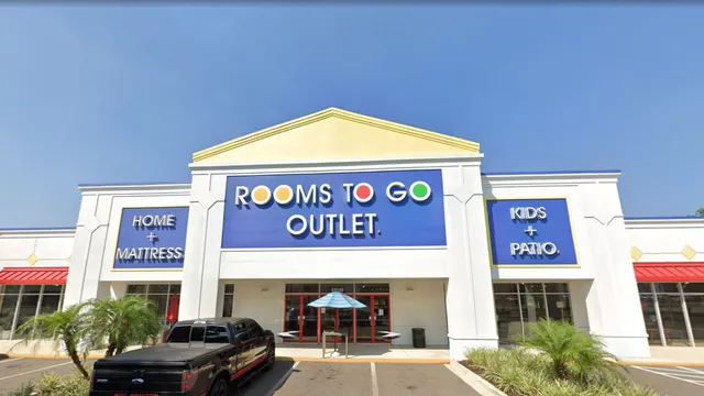 Rooms To Go Outlet