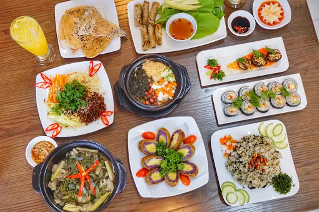 Quán Chay An Lạc Tâm Đà Nẵng - Vegetarian Restaurant