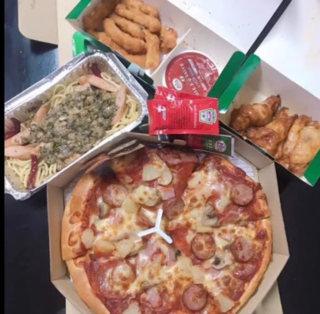 The Pizza Company ซอยลาซาล