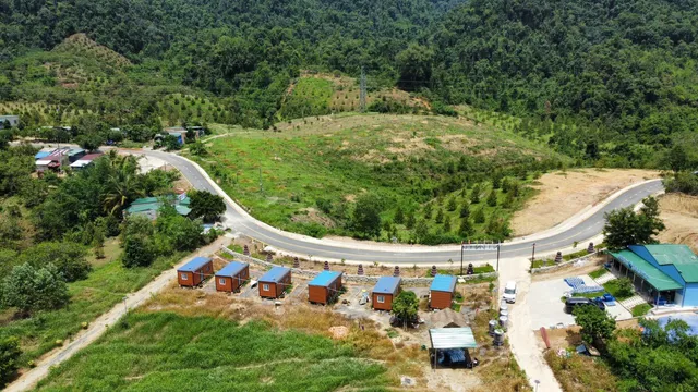 Làng doanh nhân Phước Lộc