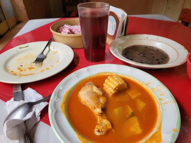 RESTAURANT BAJO EL CIELO DE ARRIAGA