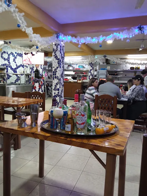 Marisquería "Don Camarón"