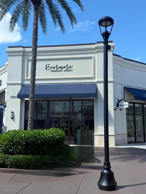Evermore Permanent Jewelry - West Palm Beach - Tanger Outlets