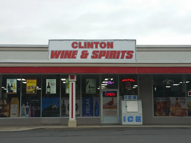 Clinton Wine & Spirits