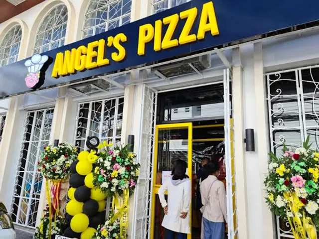 Angel's Pizza - Albay