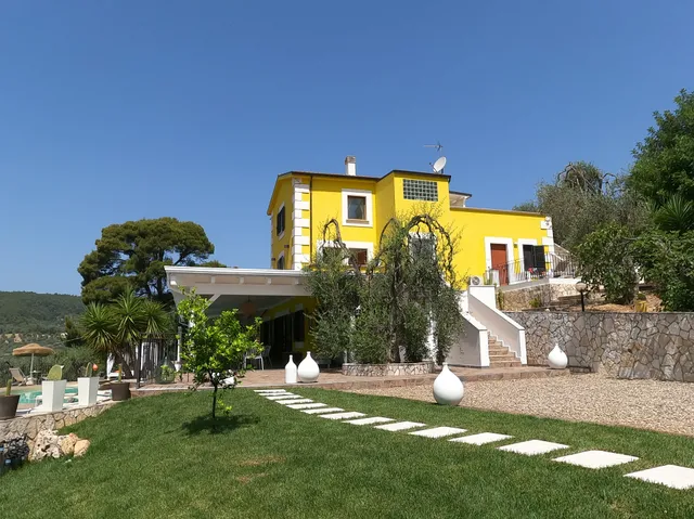 B & B Borgo del Nespolo