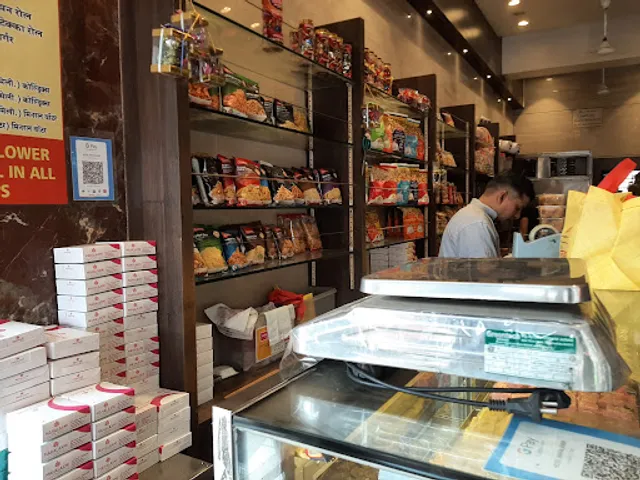 Pandit Veg Restaurant & Sweets