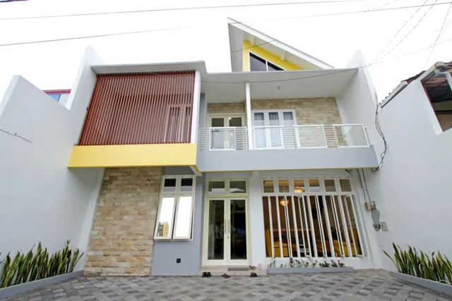 BOROBUDUR HOMESTAY KELUARGA