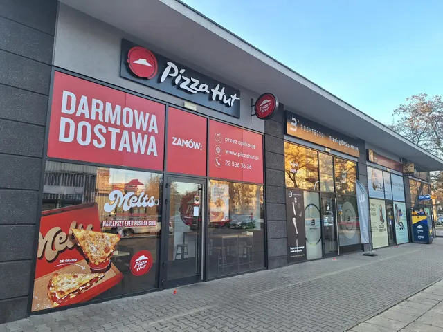 Pizza Hut Łódź Brzóski