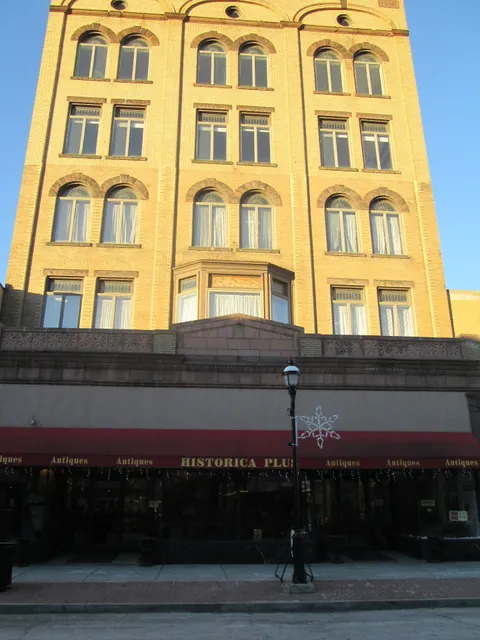 Historica Plus Antique Gallery