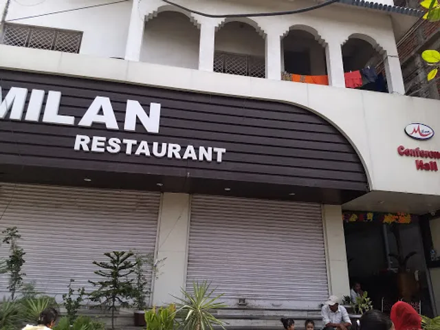 Milan Restaurant