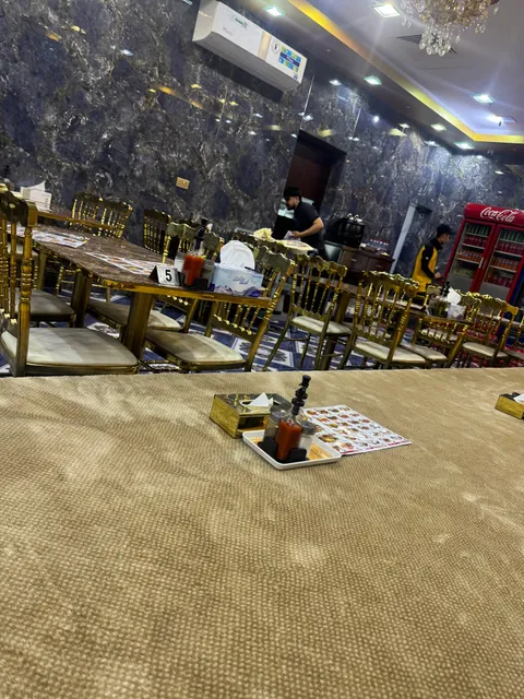 Qarya Afghan Bukhari restaurant