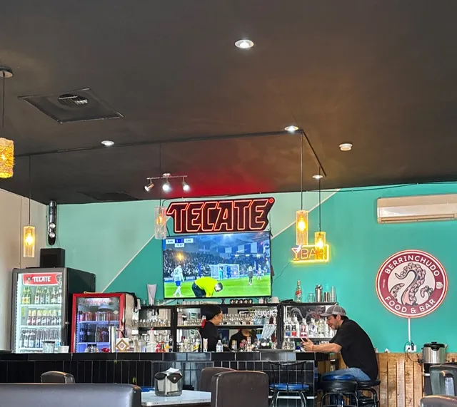 Berrinchudo Food & Bar