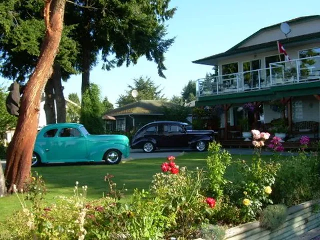 Davis Bay Bed & Breakfast