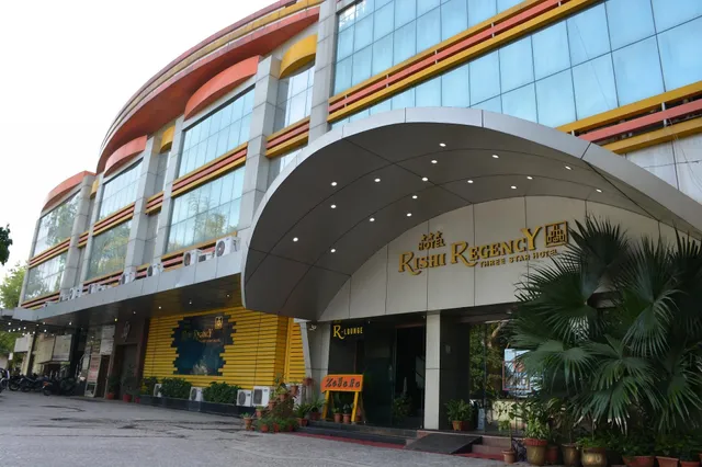 Hotel Rishi Regency