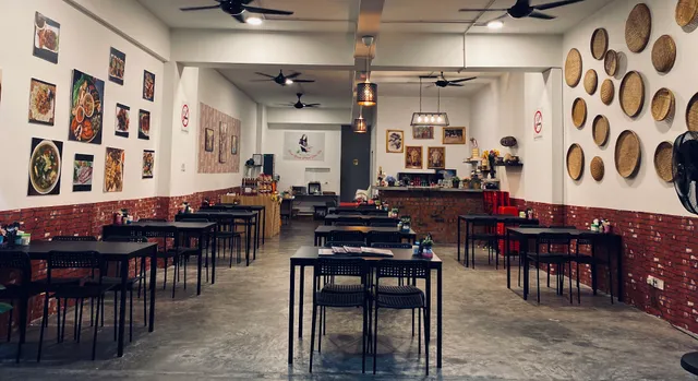 Thai Restaurant | Yad Yead Phod Cha Na