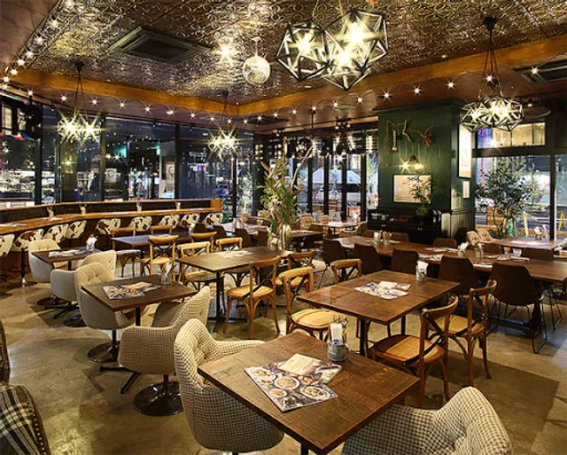 Nick Stock Toyotashi Ekimae