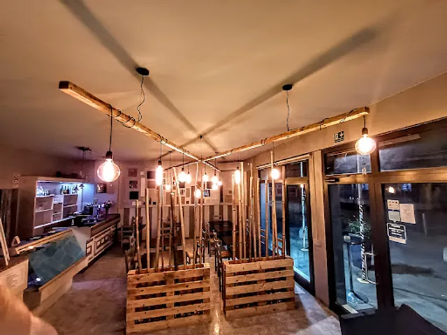 Pizzeria 2 + Di Panattoni