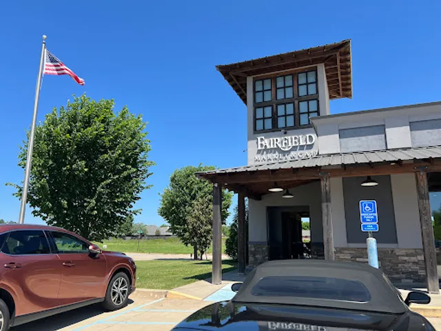 Fairfield Market & Cafe