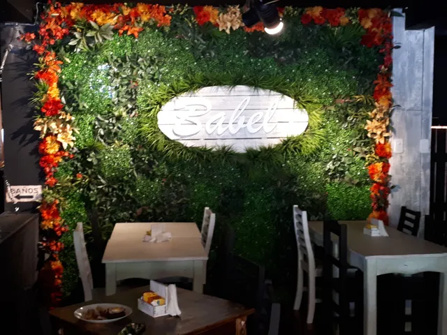 Babel Bar (Centro de San Rafael)