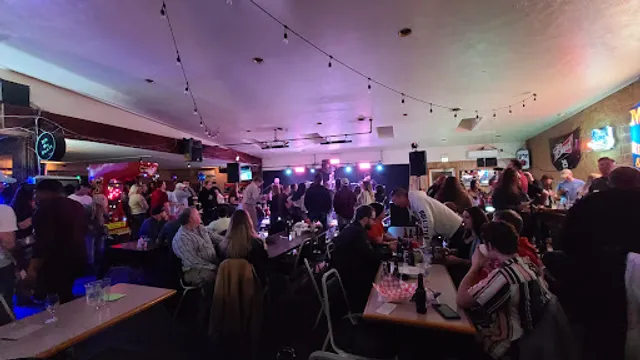 Mr G's Restaurant & Lounge