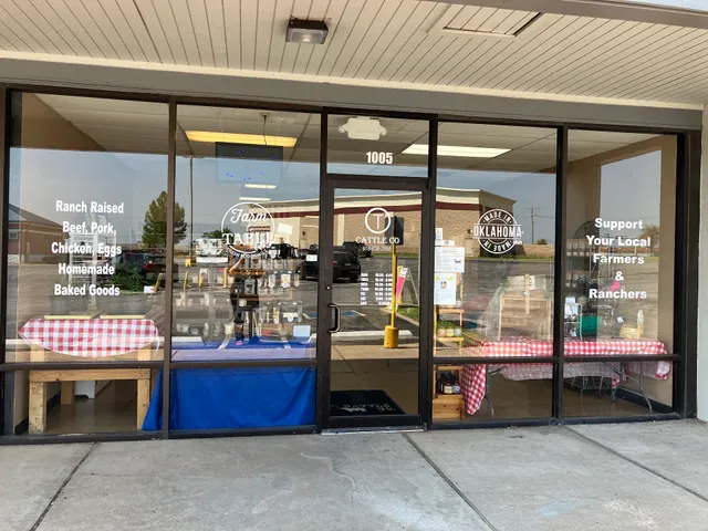 Circle T Cattle Co store